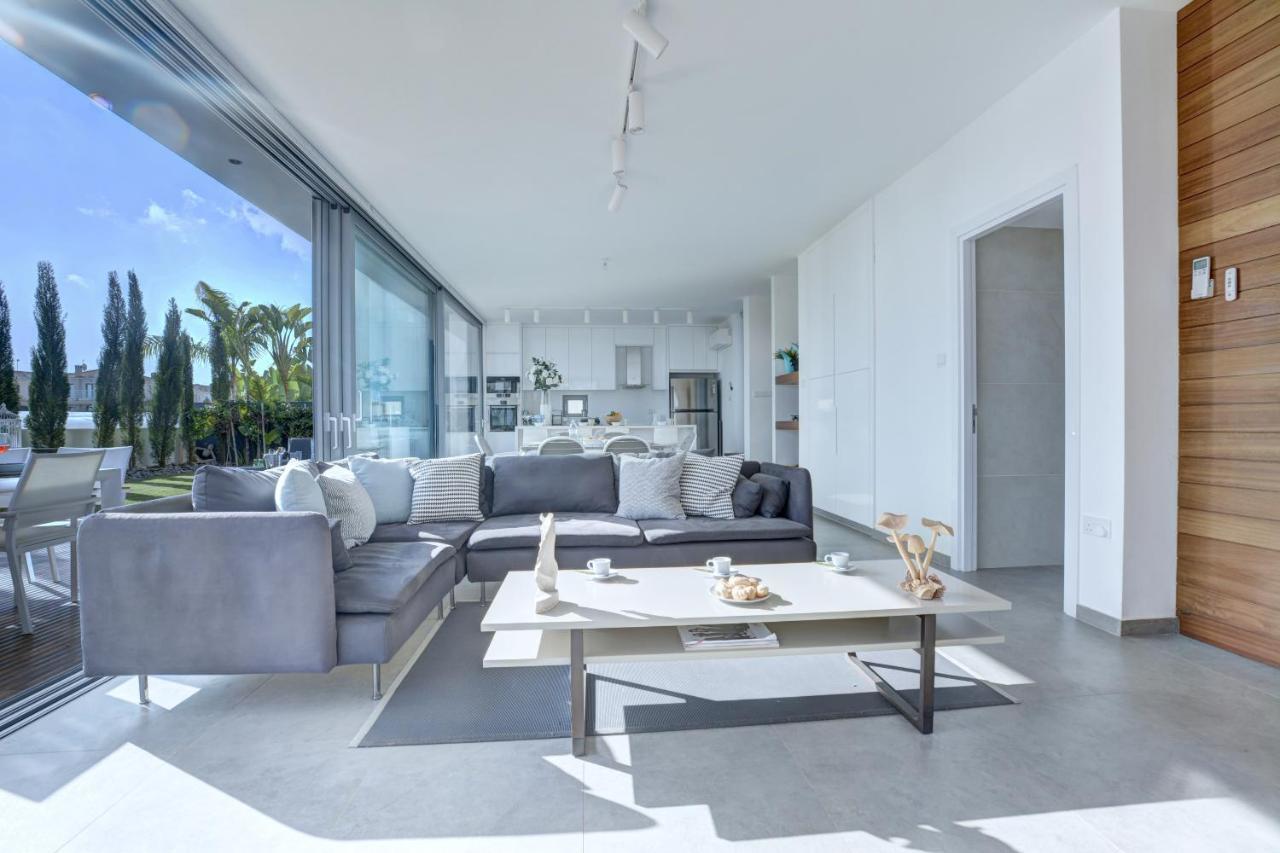 White Pearl Villas Protaras Exterior photo